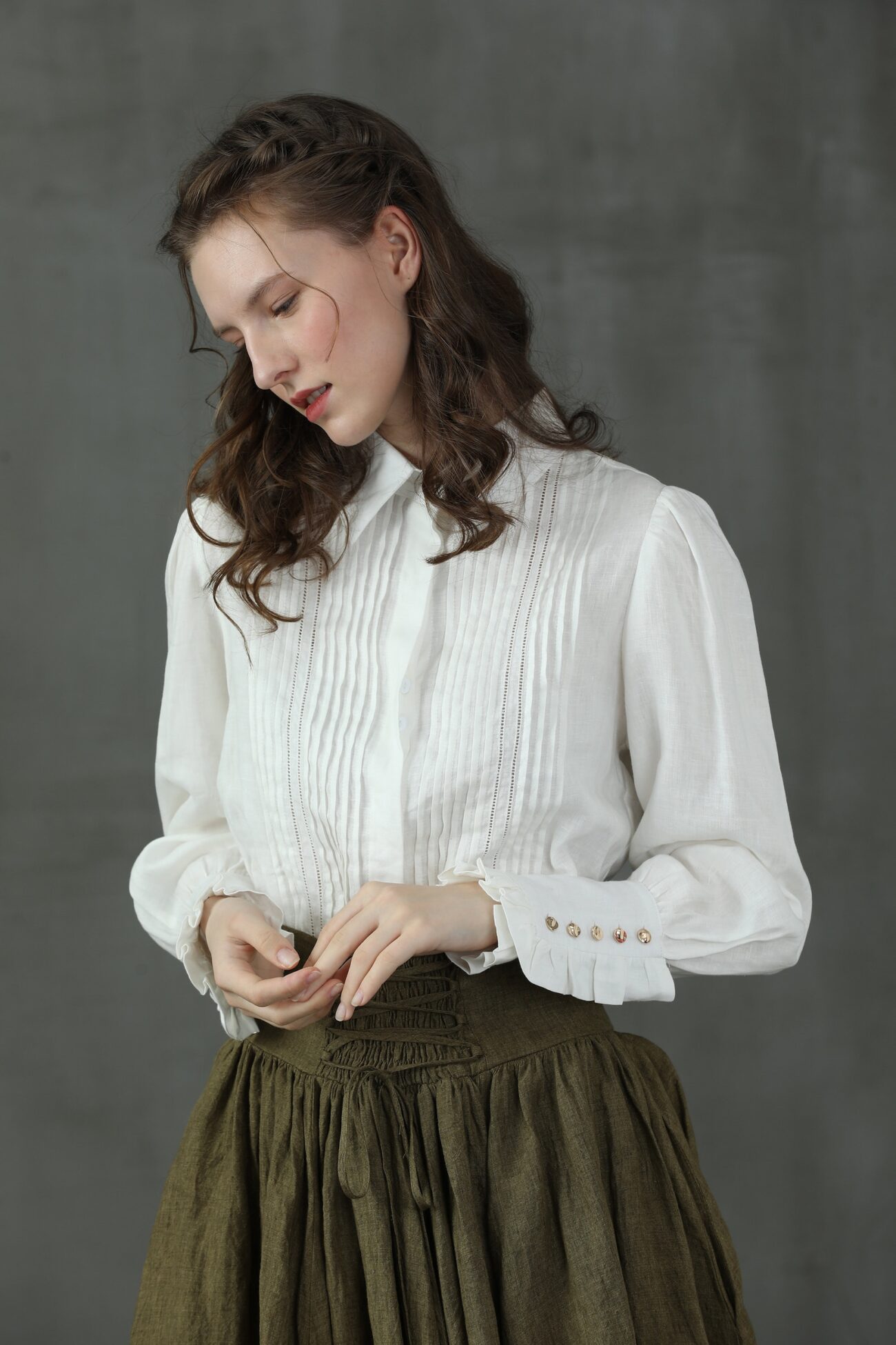 Jomastyle White Pleated Linen Longsleeve Shirt