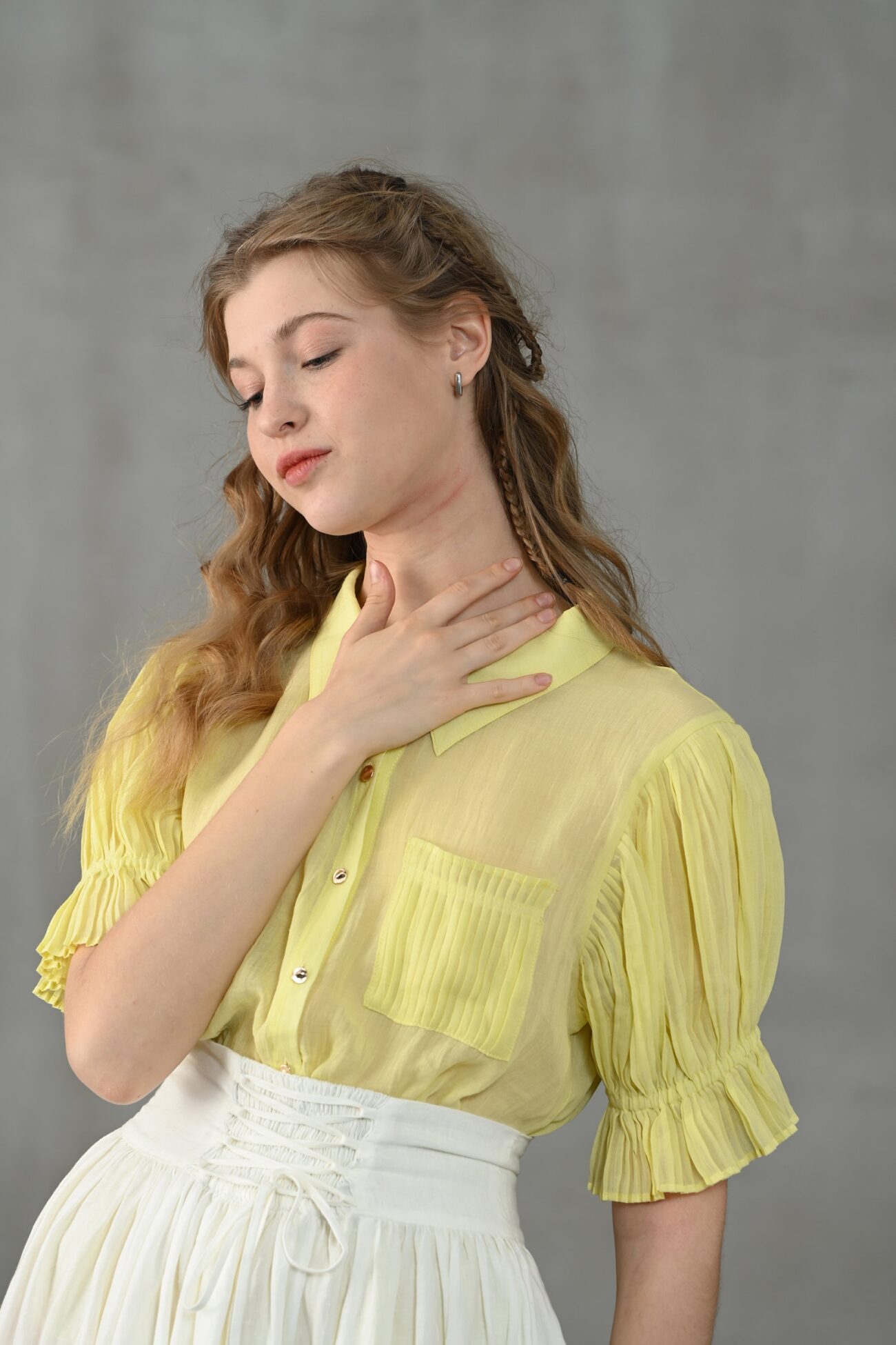 Jomastyle Yellow Accordion Pleated Linen Blouse