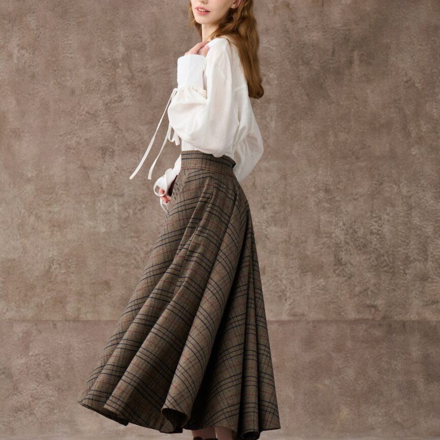 Brown Tartan Maxi Wool Skirt with Pockets