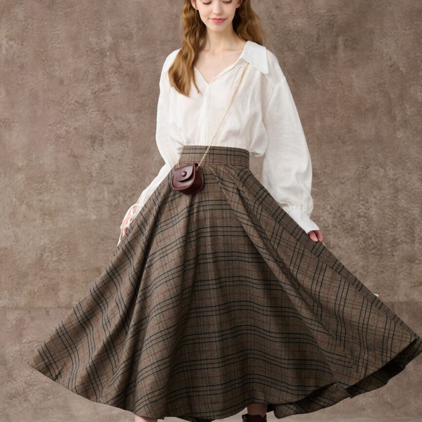 Brown Tartan Maxi Wool Skirt with Pockets