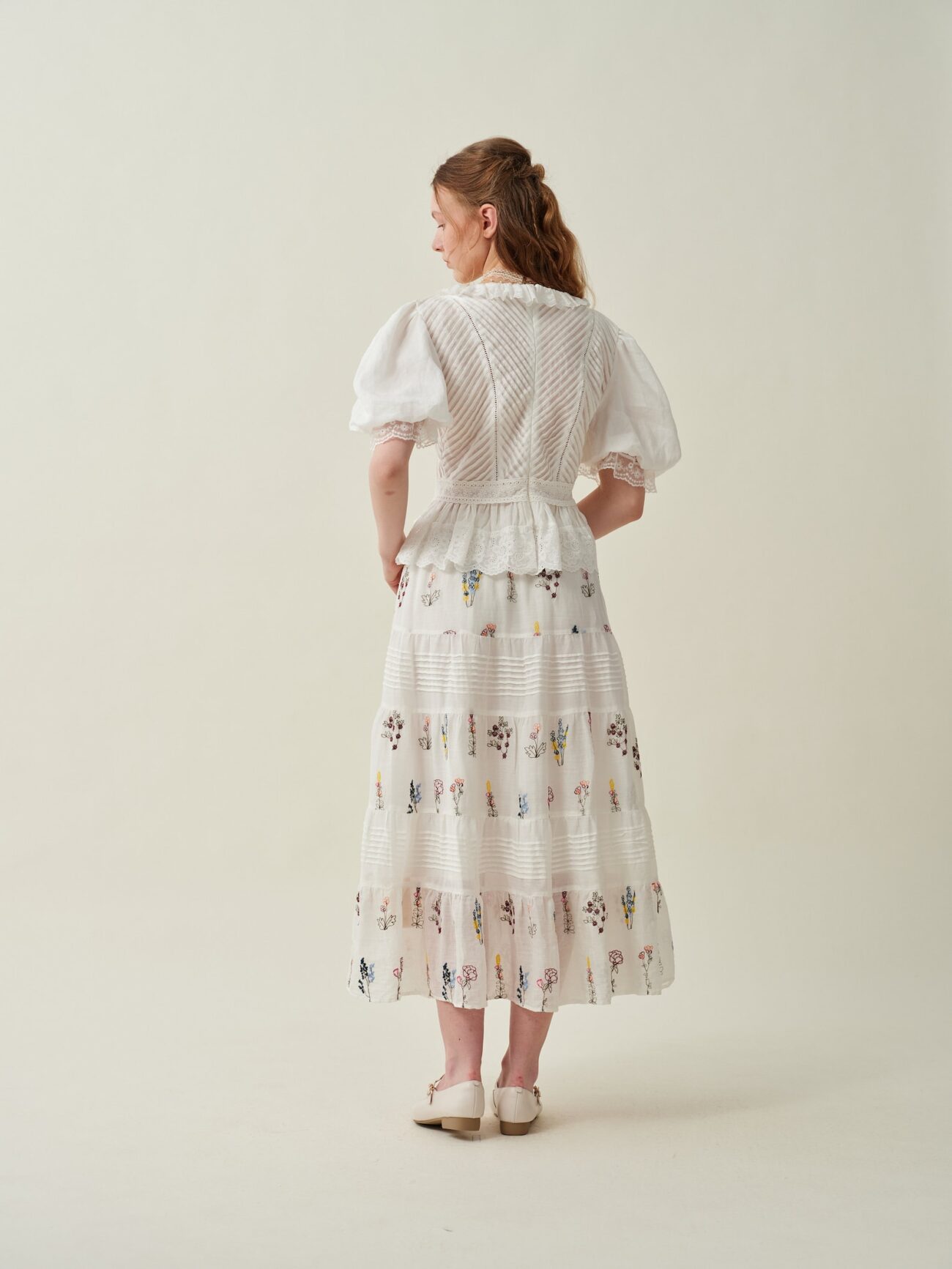 Jomastyle Floral Embroidered Linen Midi Skirt