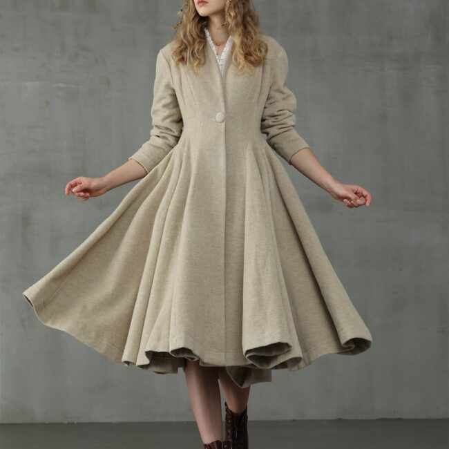 Jomastyle Floralwhite Flared Wool Midi Coat