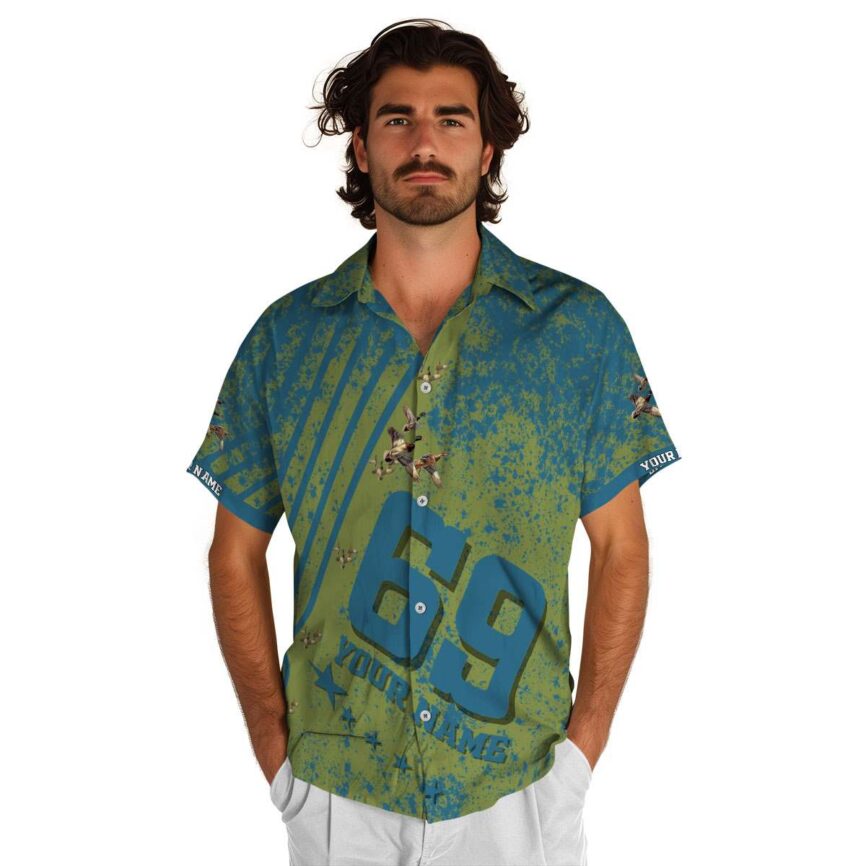 Personalized Duck Stripe Burst Hawaiian Shirt New Arrival